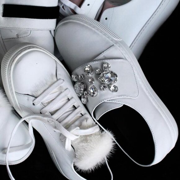 NIB / NWT ZCD Montreal white leather and crystal embellished sneakers, EU 41 - Picture 2 of 12